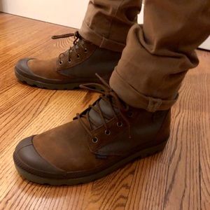 BNIB Palladium Pampa Sport boots